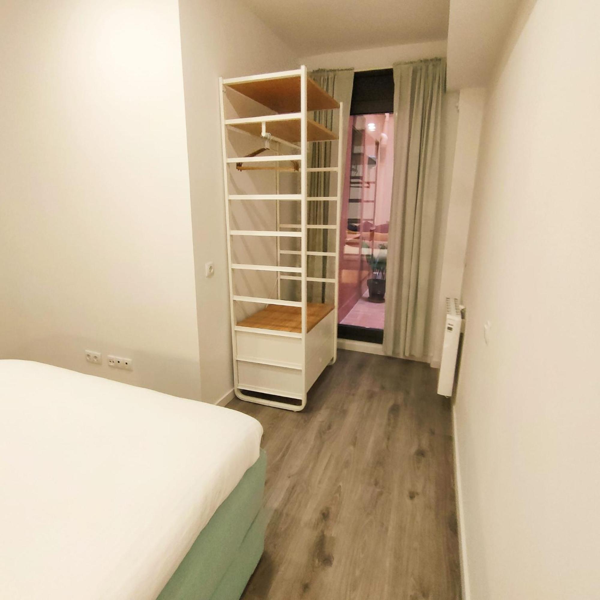 Mediterranean Barcelona Apartments Экстерьер фото